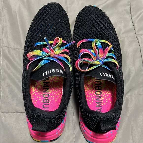 No Bull Mesh Runner, Black with multicolored bottoms - Picture 7 of 9